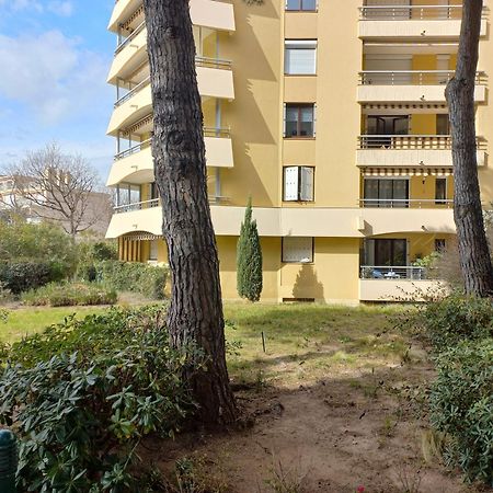 Frejus Plage, Appartement Entier , Piscine,Parking,Plage A 200M Exterior photo